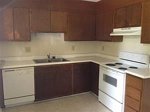 4th image of 5001 Lawndale Dr