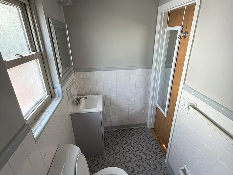 2751 Arbor Ave #3 — Photo 7