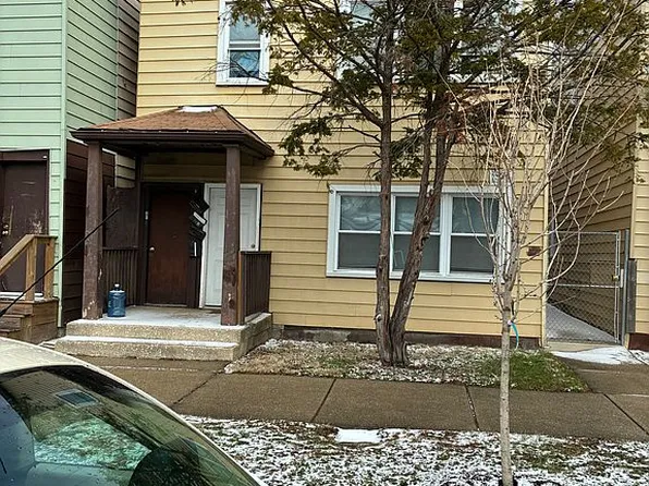2856 W 38th Pl, Chicago, IL 60632