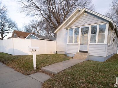 823 S Oak St, Grand Island, NE, 68801