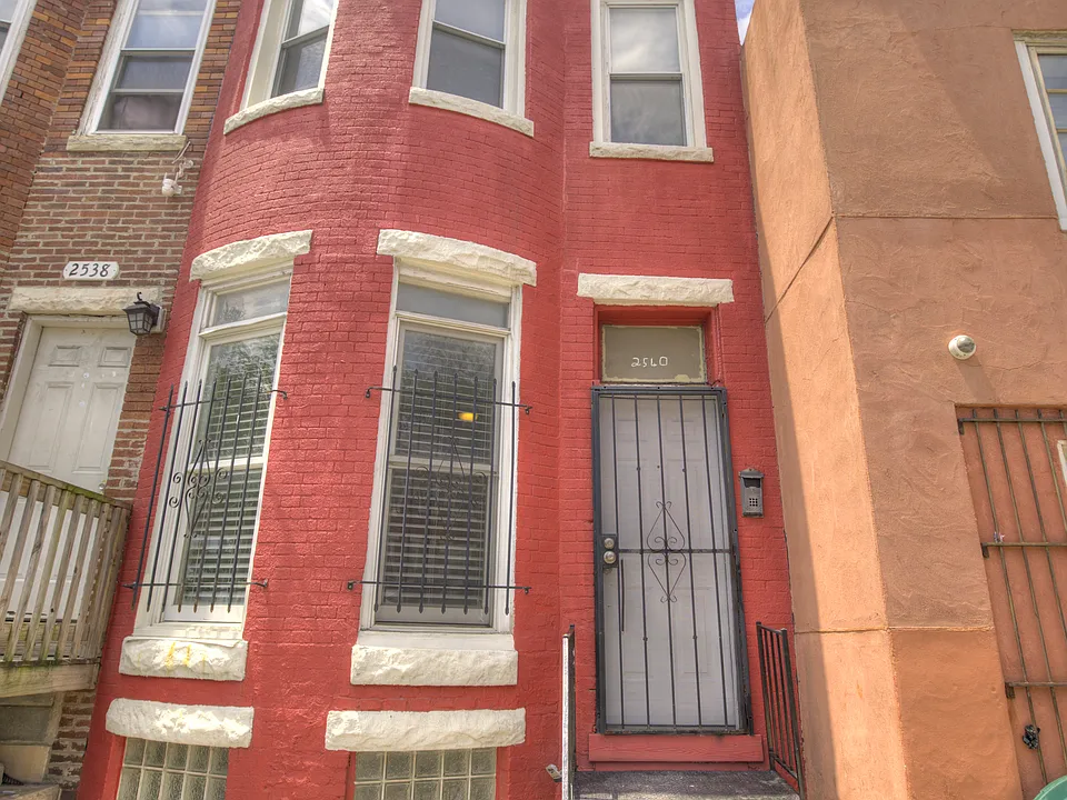 2540 Greenmount Ave