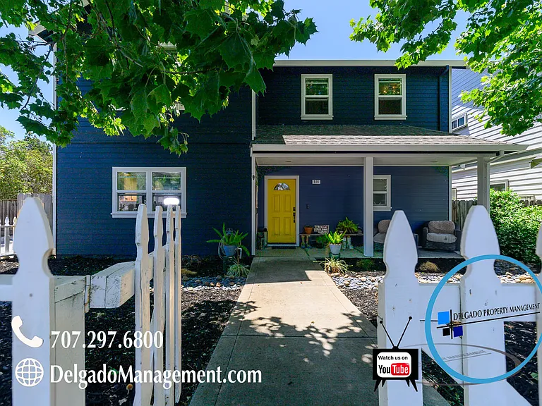 516 W J St — Photo 4