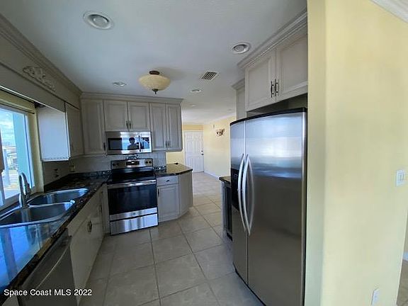 5th image of 1891 Highway A1a APT 301