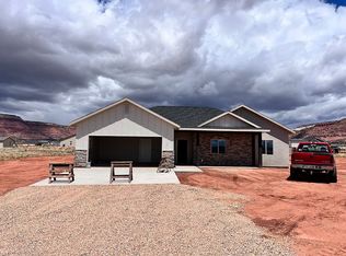 3110 E Kason Ct, Kanab, UT 84741