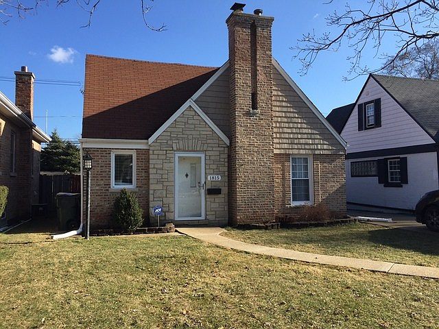 1st image of 1815 N 72nd Ct