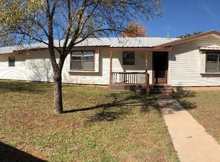 501 NW 11th St, Andrews, TX 79714