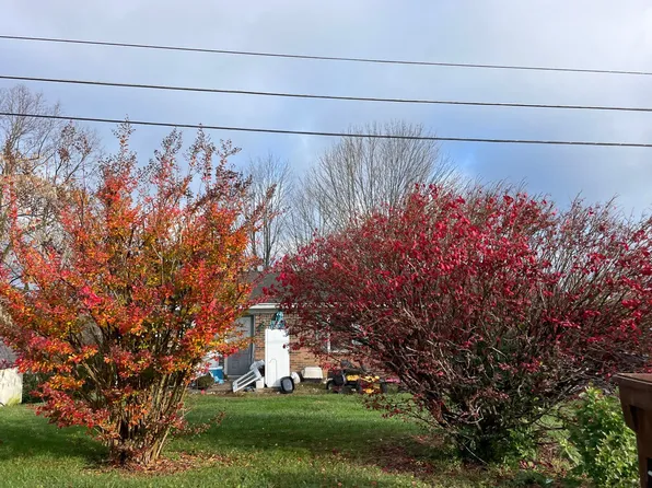 312 Overland Dr, Richmond, KY 40475