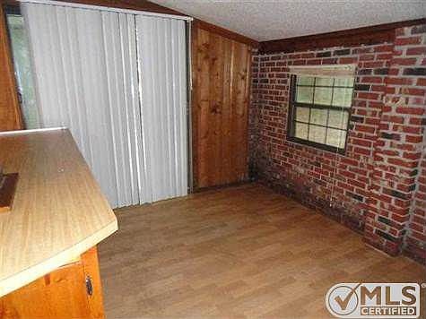 4th image of 1923 Karen Ln #2