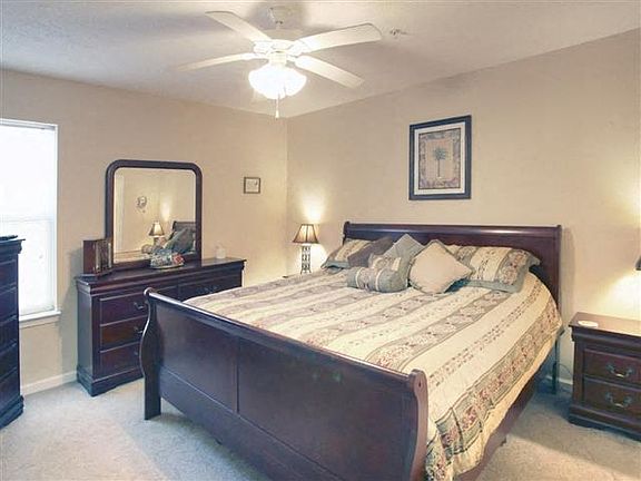5th image of 263 Nelle St #277-D