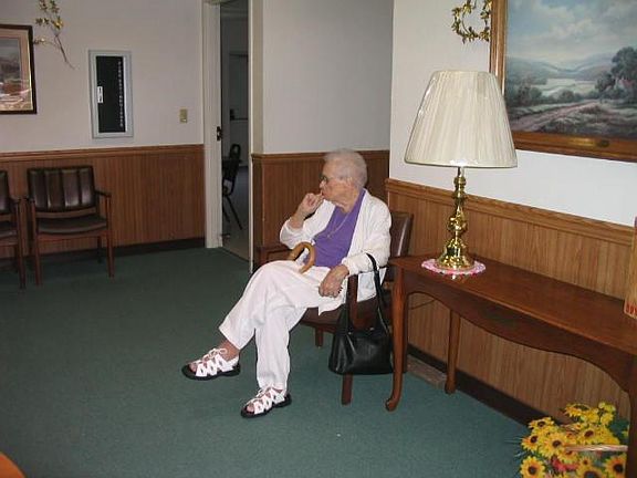 5th image of 1100 S Oak St #1BDRM2BDRM