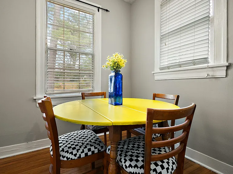 1733 Myrtle St #HOUSE — Photo 5