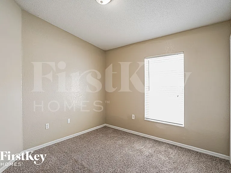 175 Kings Pond Ave — Photo 15
