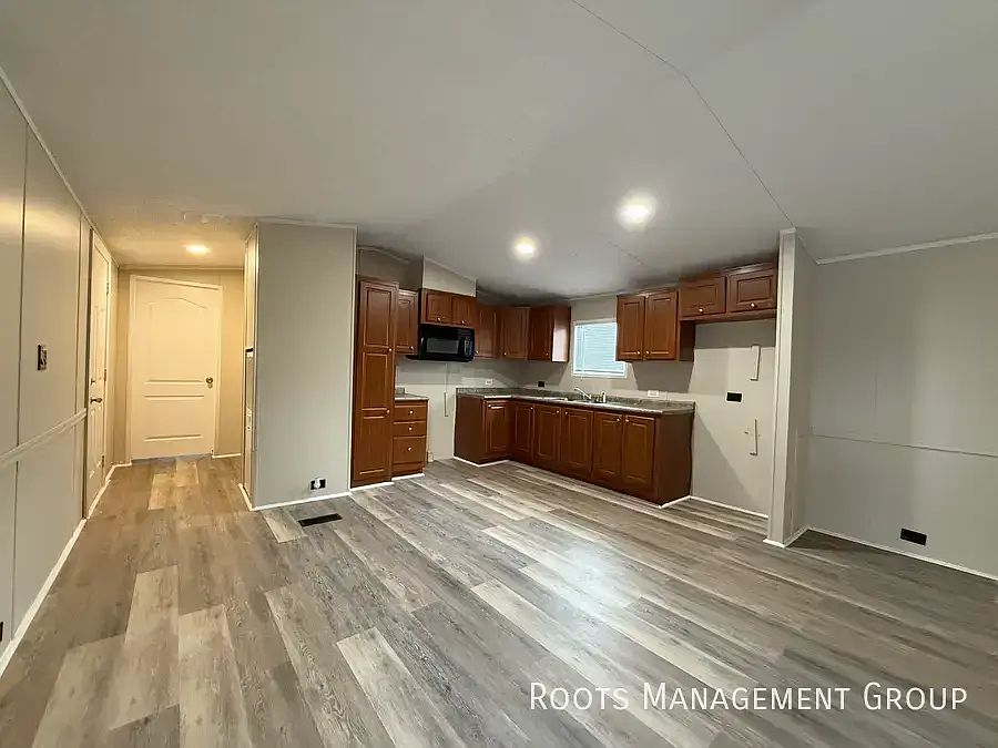 1st image of 3707 E Us Business #83-405-405