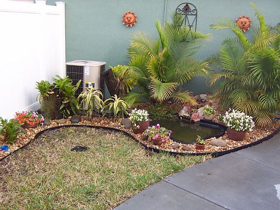 patio w/ koi pond