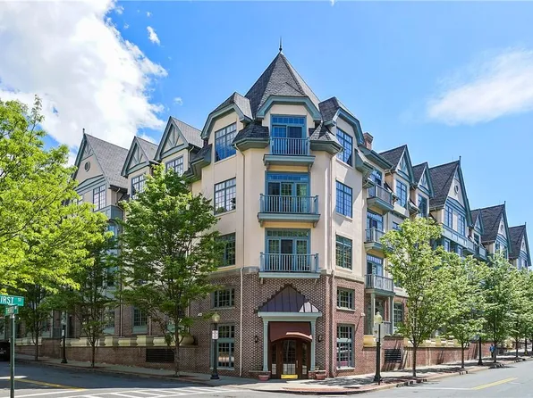 55 First Street #205, Pelham, NY 10803