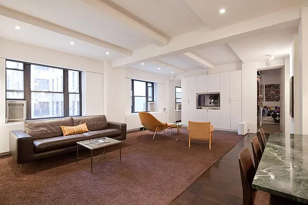 Sold by Corcoran | media 27