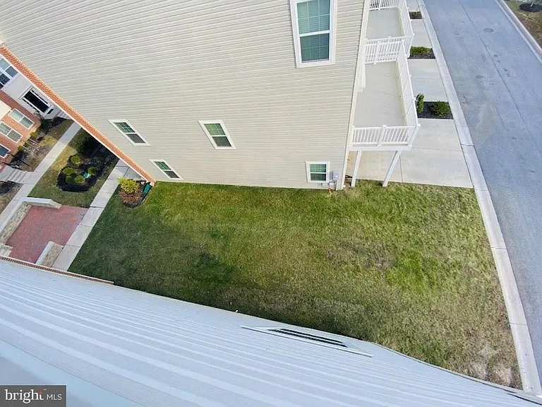 7014 Foxton Way — Photo 19