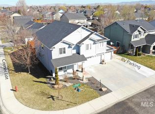 4352 W Hearst Dr, Meridian, ID 83642