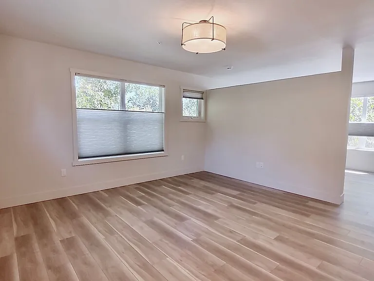 PUSC03 - Quarry Commons — Photo 9