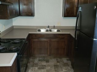 1980-1996 10th St #1990, Redding, CA 96001