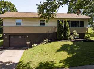 3409 Brookside Dr, Harrisburg, PA 17109
