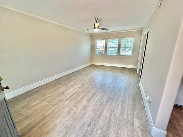 Studio, 500 sqft, $1,675 — Photo 2
