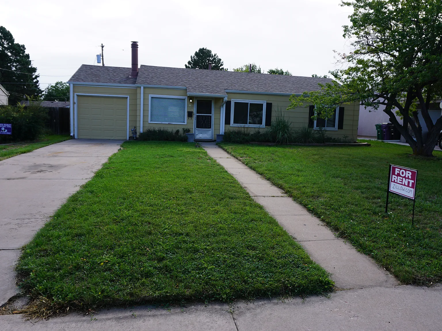 3 bed, 1195 sqft, $2,650 — Photo 2