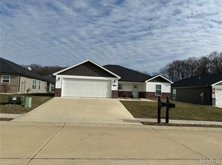 5360 Hubble Cove Dr, Jackson, MO 63755