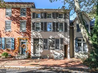 236 Wood St, Burlington, NJ 08016