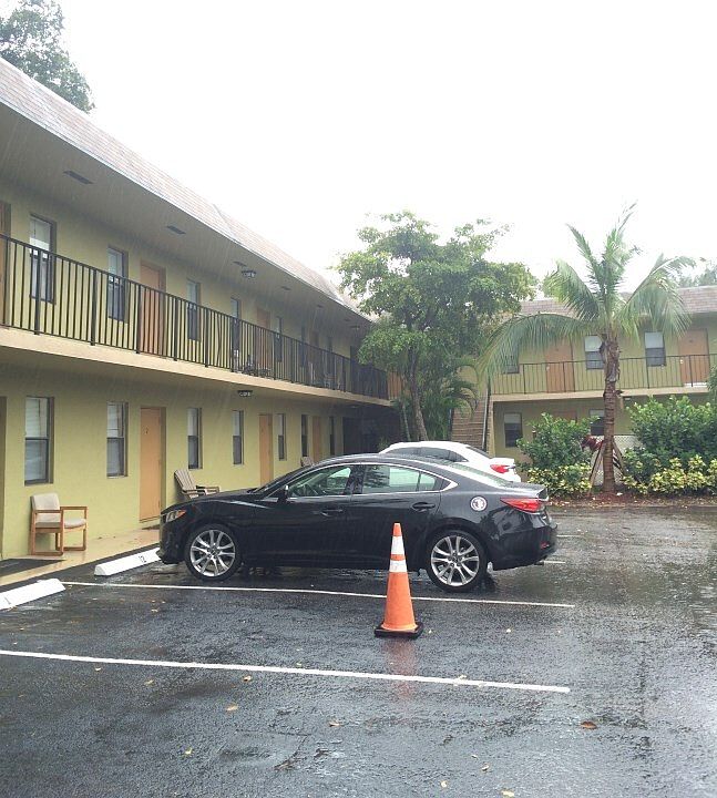 1st image of 116 NE 9th St #16237550