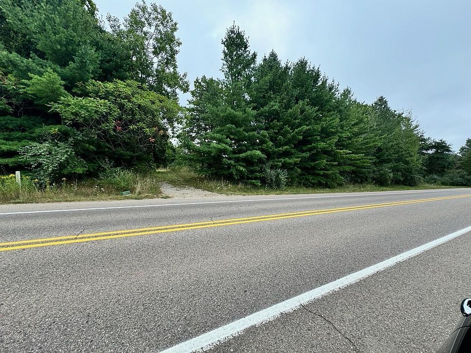 2nd image of 143 Blue Star Hwy