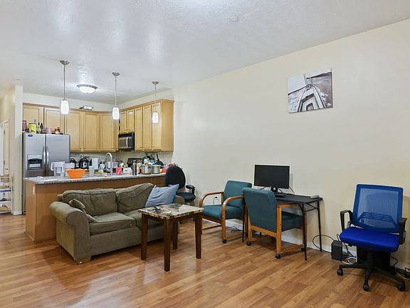 5th image of 2150 S Main St Ste 304