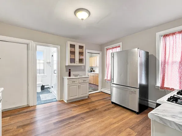 465 W Fountain St #1, Providence, RI 02903