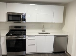 11 Darling St #13B, Roxbury Crossing, MA 02120