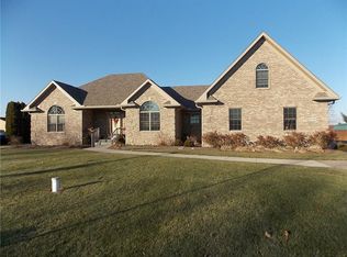 3130 Rocky Point Rd, Springfield, OH 45502