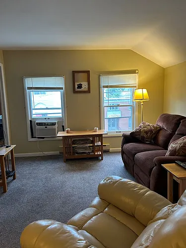 35 Lawrence St Photo 1