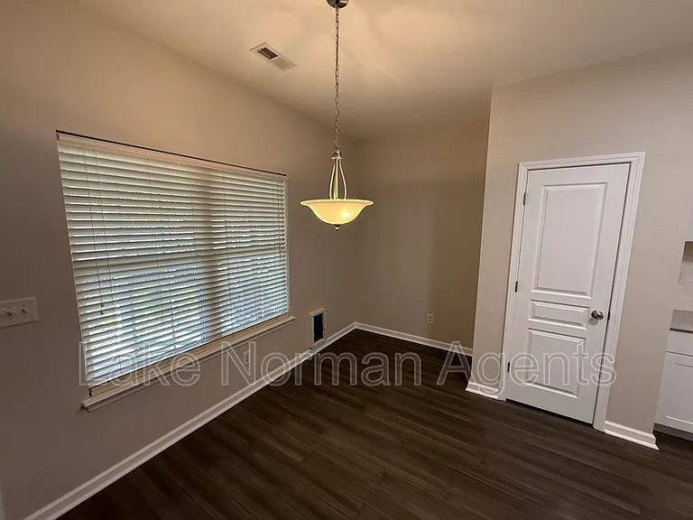 11613 Truan Ln — Photo 5