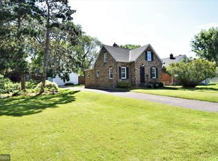 3915 2nd St NE, Columbia Heights, MN 55421