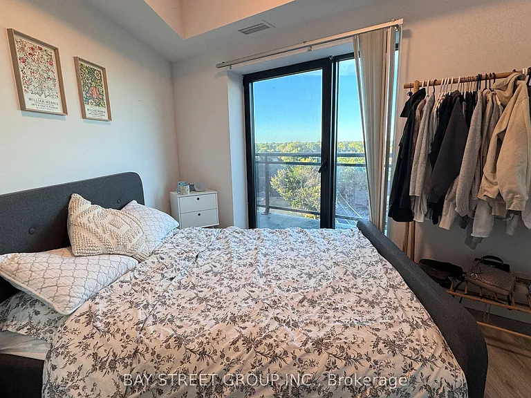 652 Princess St #813 — Photo 10