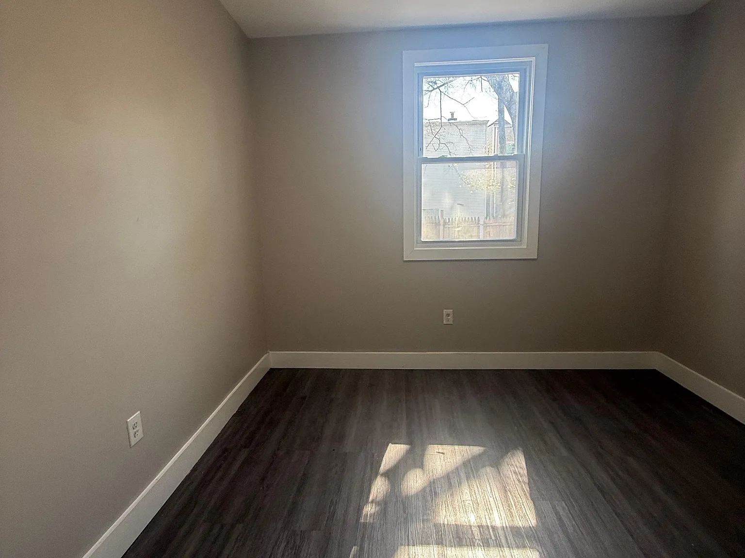 3 bed, $2,250 — Photo 4