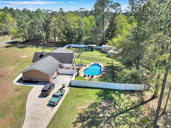 3rd image of 2754 Tallokas Rd