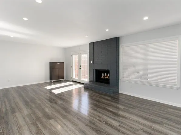 1727 W Sam Houston Parkway S, Houston, TX 77042