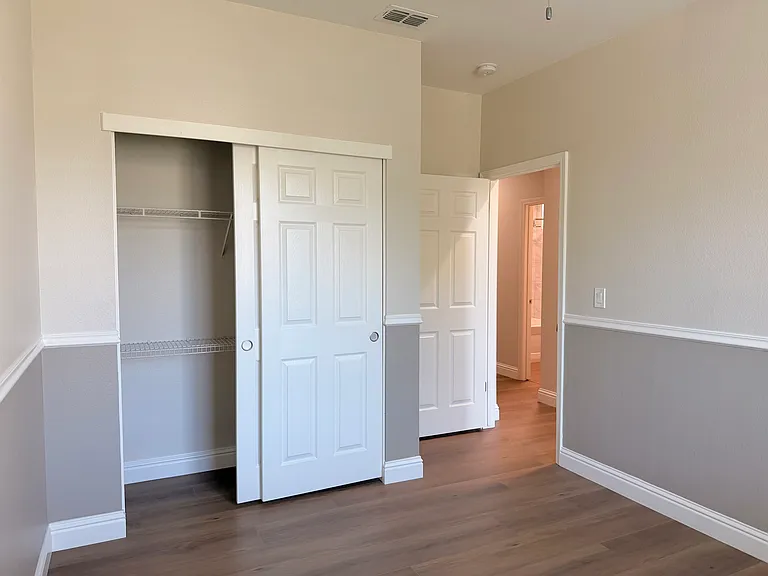 3628 Grand Point Ln — Photo 15