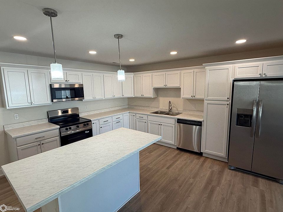 1st image of 1103 Emerald Cove Dr