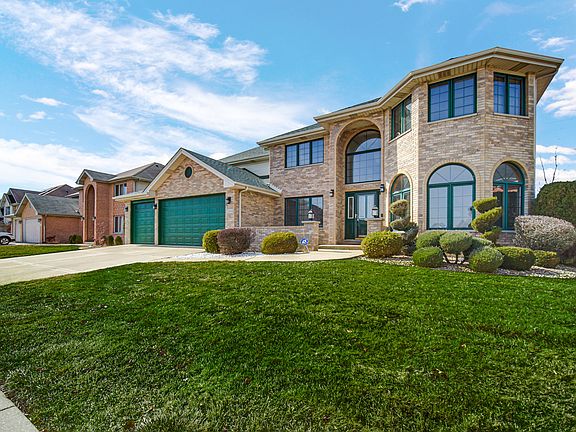 3rd image of 23008 Farm Trace Dr
