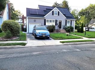 564 Berlant Ave, Roselle, NJ