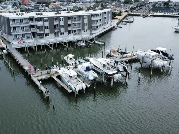 310 S West Ave #I1, Beach Haven, NJ 08008