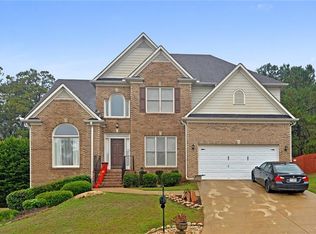 7110 Weatherford Dr, Powder Springs, GA 30127