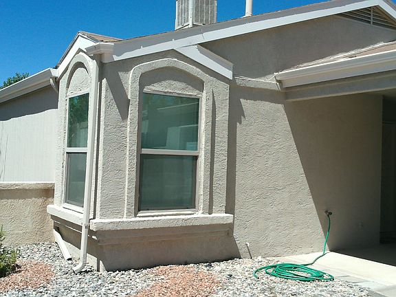 2nd image of 1669 Skyview Cir NE