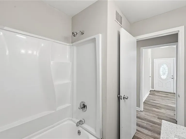 3024 Grand Ave SW — Photo 13